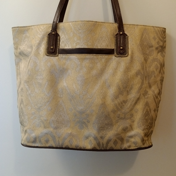Stella & Dot La Totale Medium Tote Bag Metallic Ikat Print - Picture 2 of 10